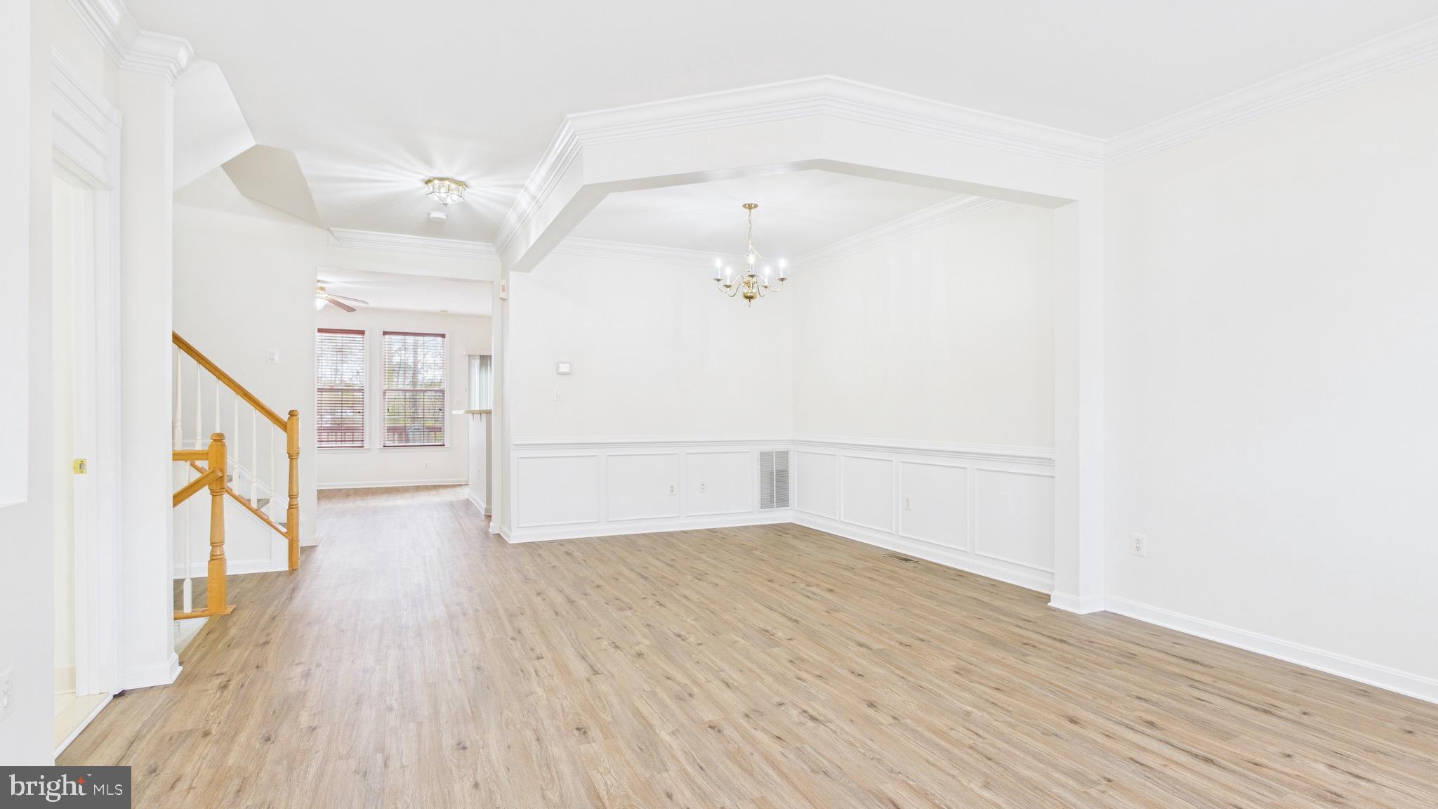 BROADLANDS - Residential