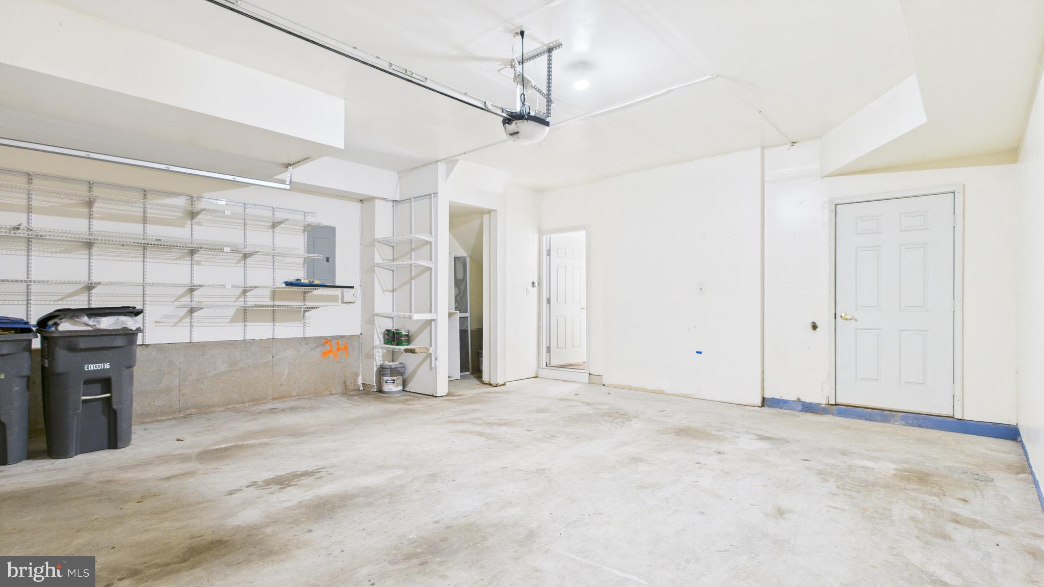 BROADLANDS - Residential