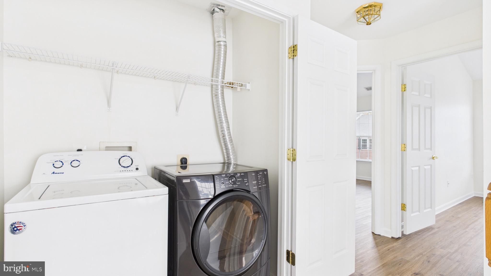 BROADLANDS - Residential