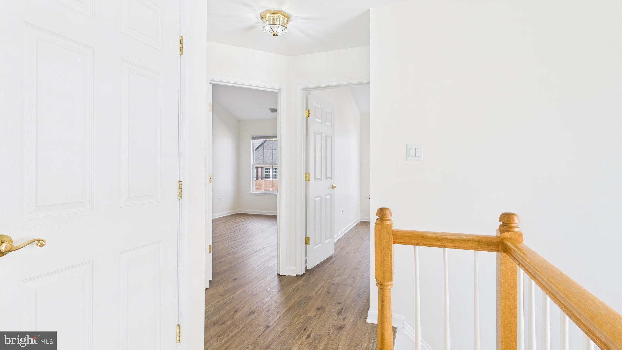 BROADLANDS - Residential