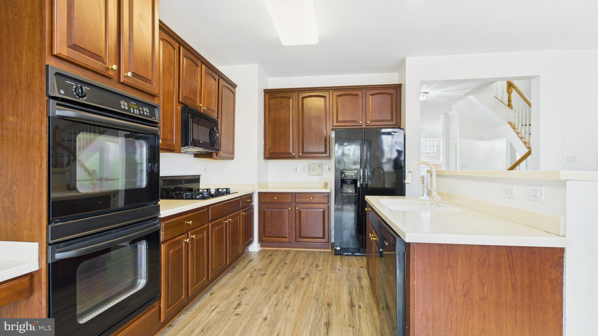 BROADLANDS - Residential