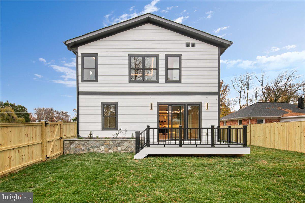 HOLLIN HALL VILLAGE - Residential