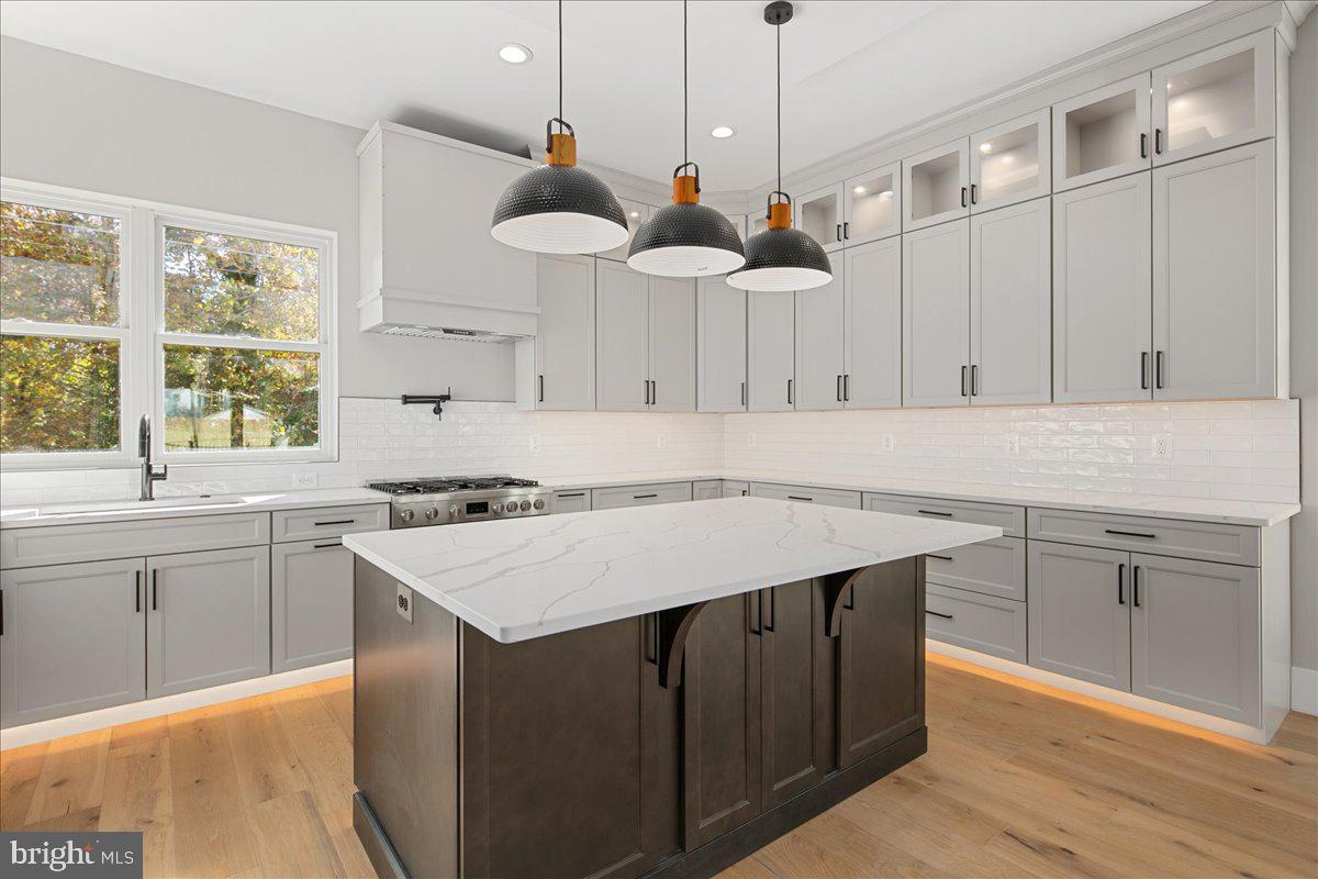 HOLLIN HALL VILLAGE - Residential