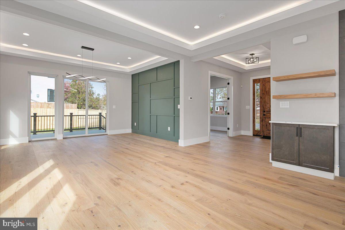 HOLLIN HALL VILLAGE - Residential