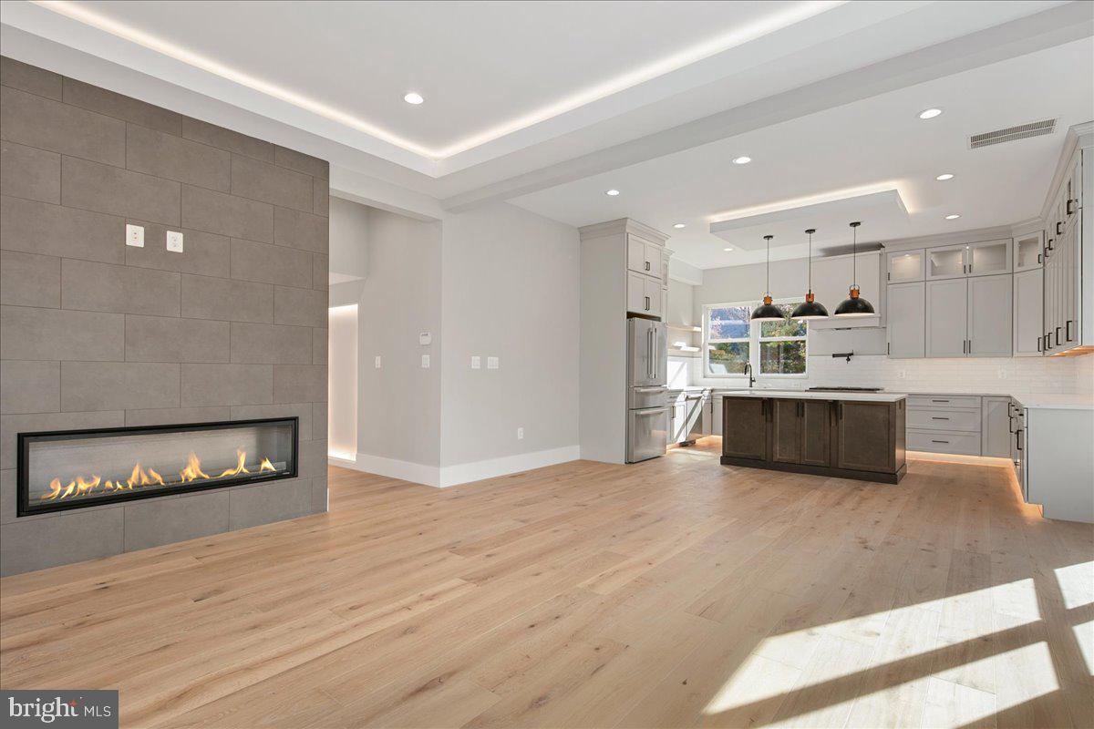 HOLLIN HALL VILLAGE - Residential