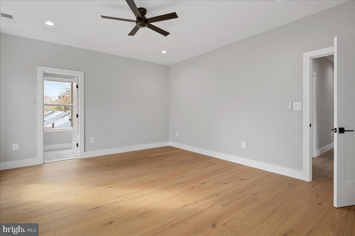 HOLLIN HALL VILLAGE - Residential