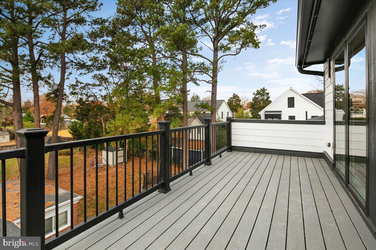 HOLLIN HALL VILLAGE - Residential