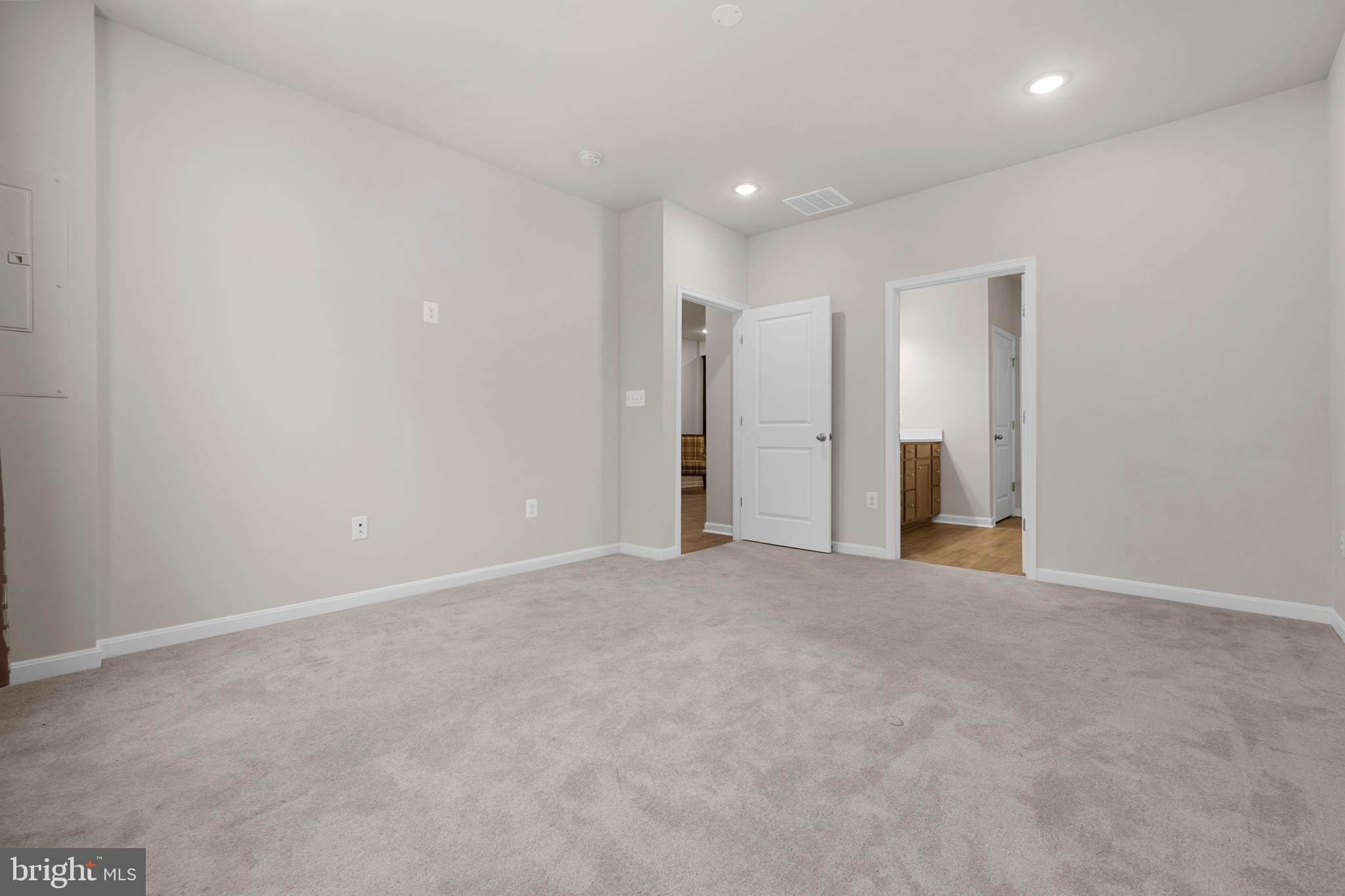 K. HOVNANIAN'S FOUR SEASONS AT VIRGINIA CROSSING - Residential