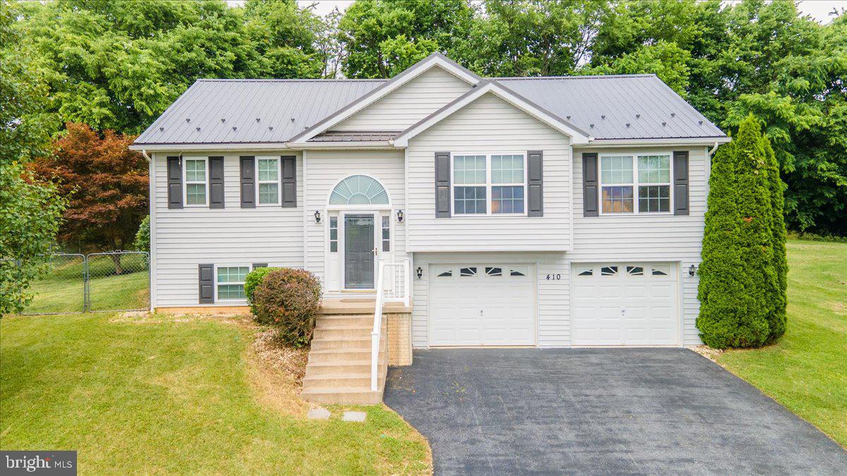 SENECA VILLAGE - Residential