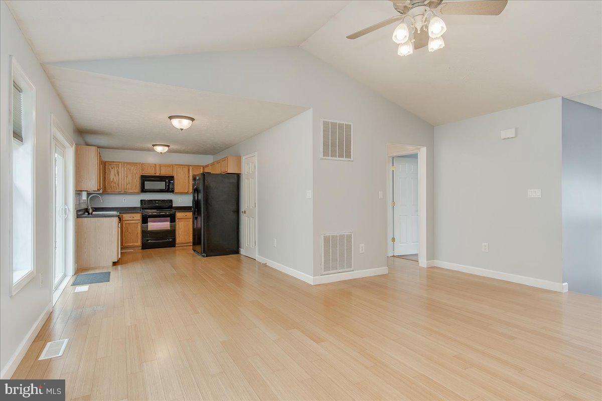 SENECA VILLAGE - Residential