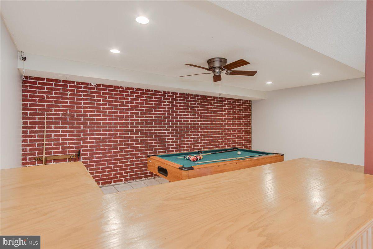 SENECA VILLAGE - Residential