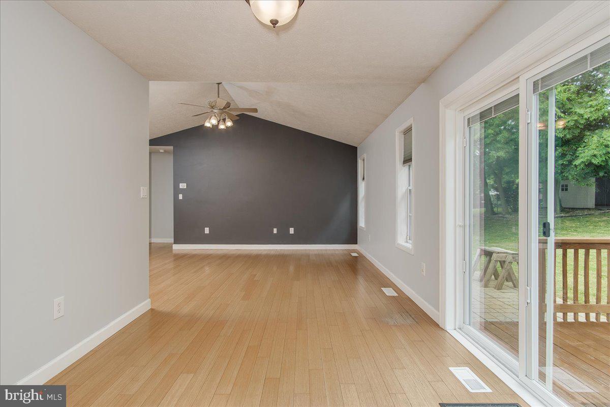 SENECA VILLAGE - Residential