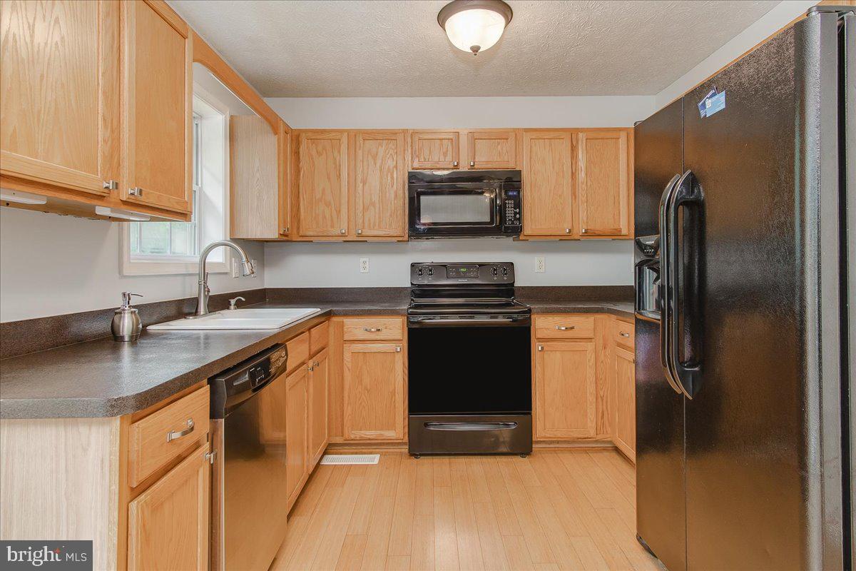 SENECA VILLAGE - Residential