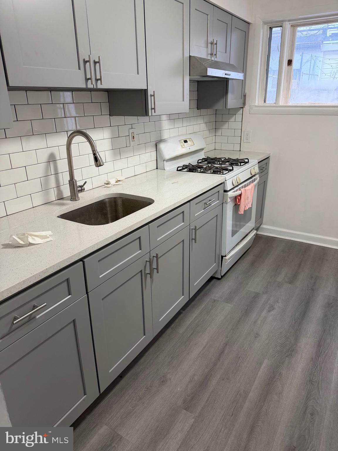 2528 S JESSUP STREET