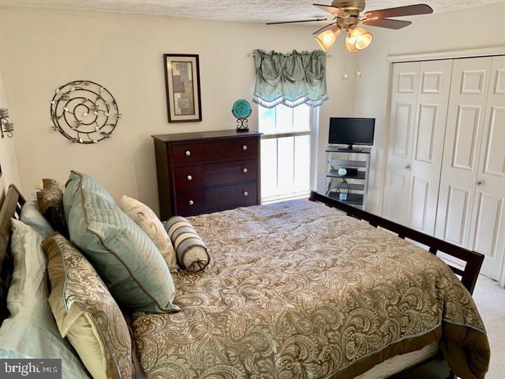 SMOKETREE - Residential Lease