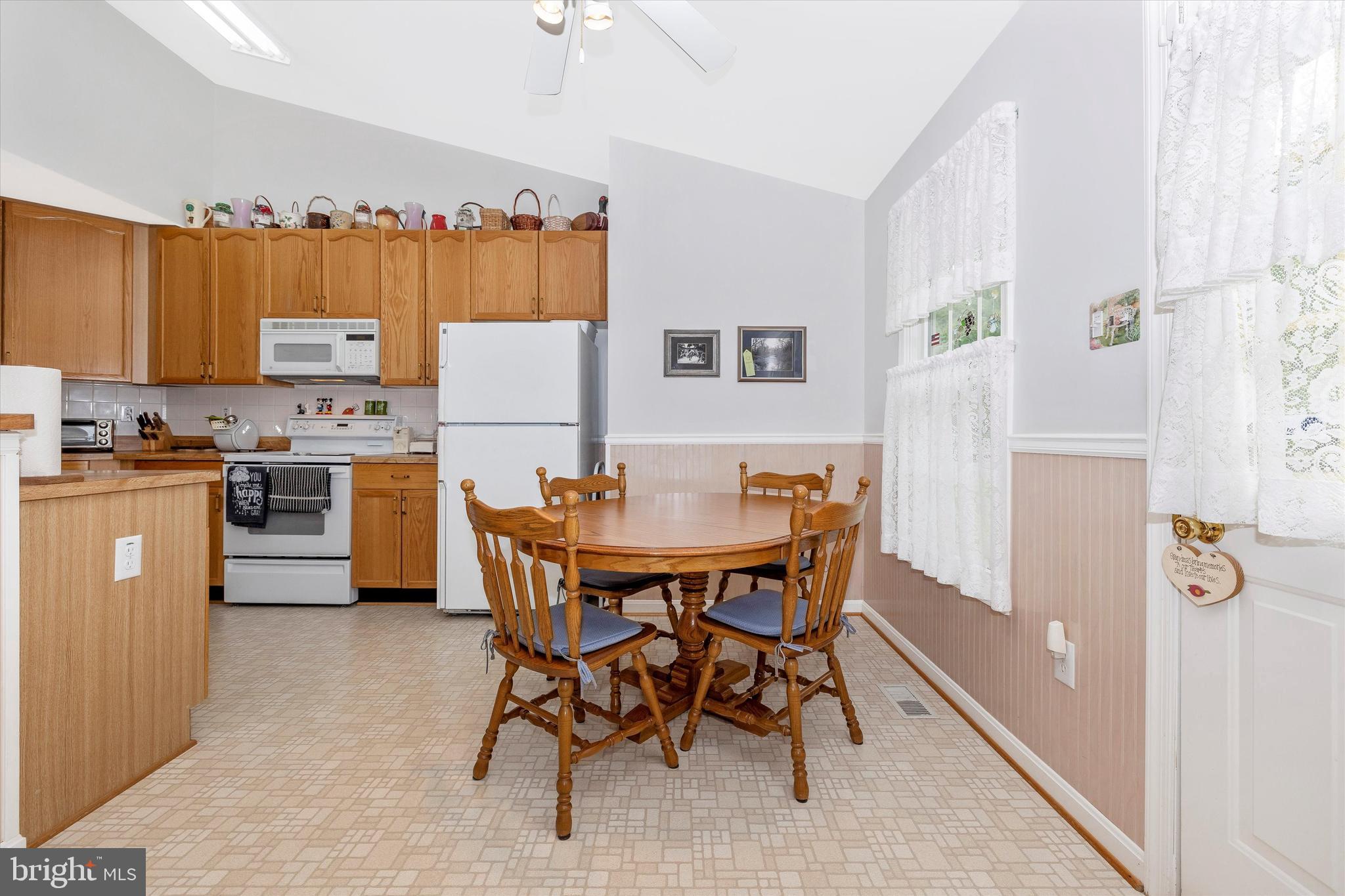 COPPER OAKS - Residential