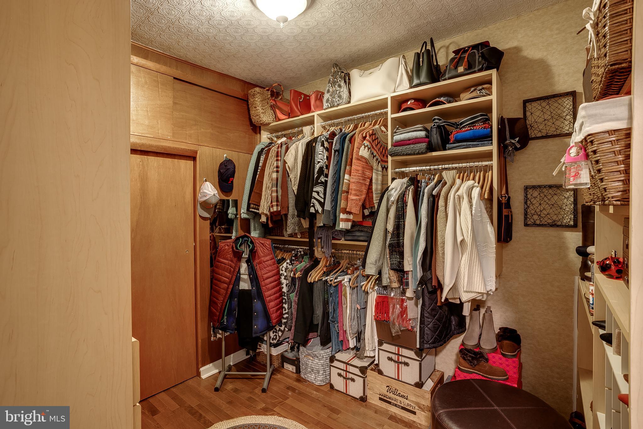 PHILADELPHIA (SOUTH) - Residential