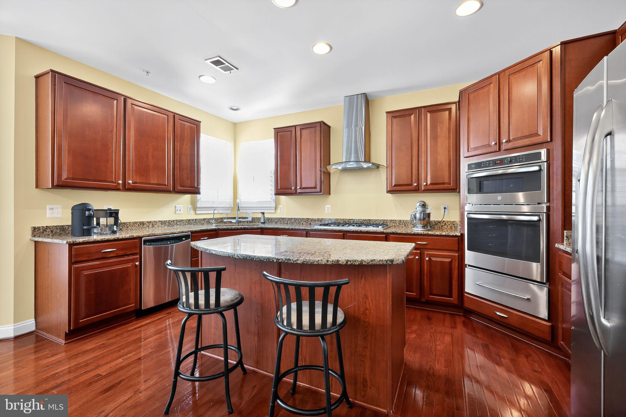 GREENWAY VILLAGE - Residential Lease