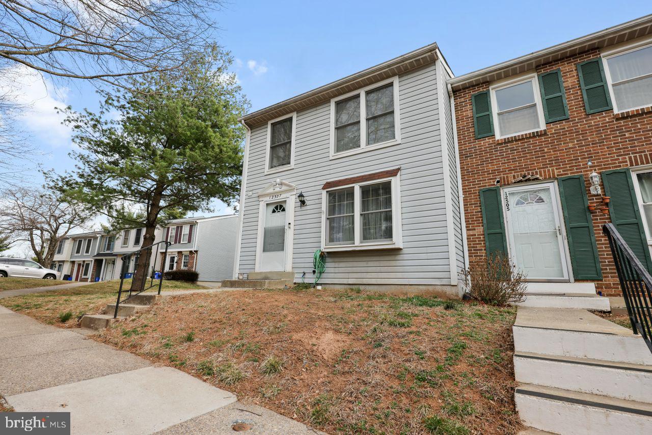 GUNNERS LAKE VILLAGE - Residential