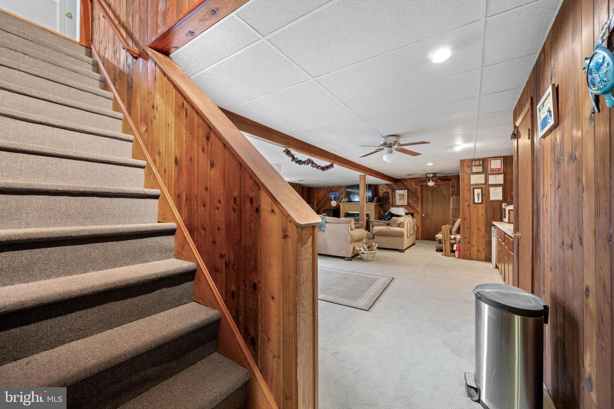 RIVERS END - Residential