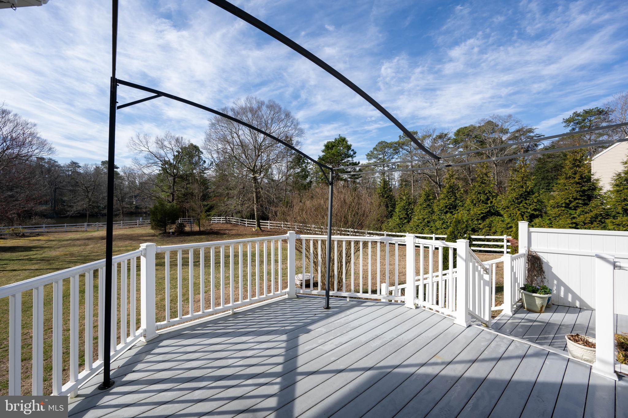 RIVERS END - Residential