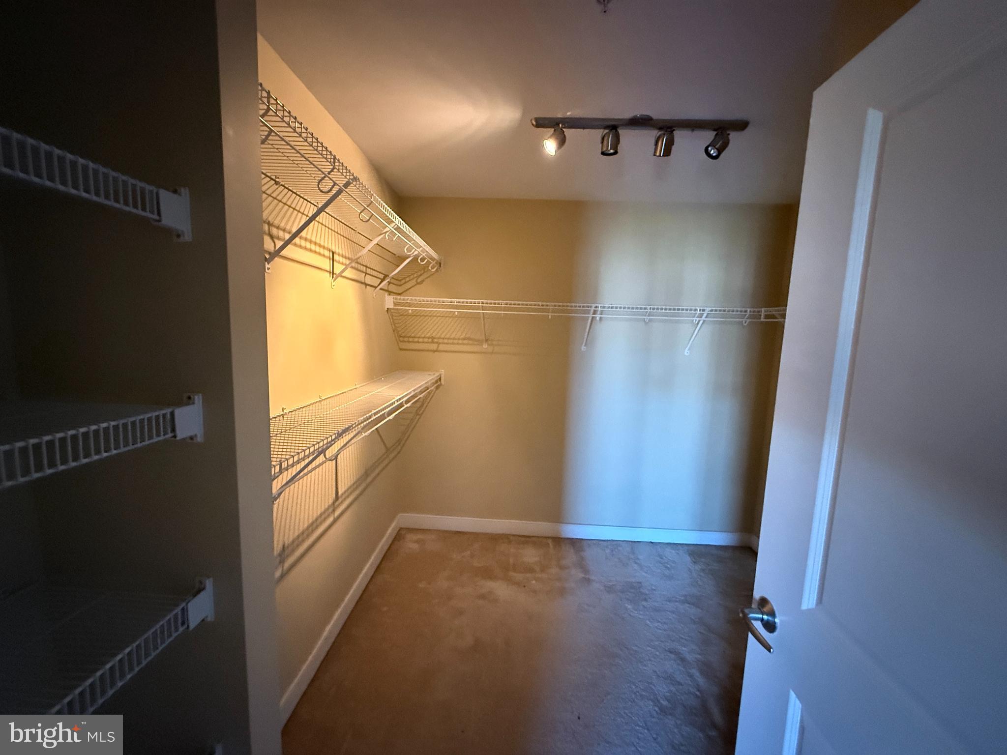 155 POTOMAC PASSAGE 402