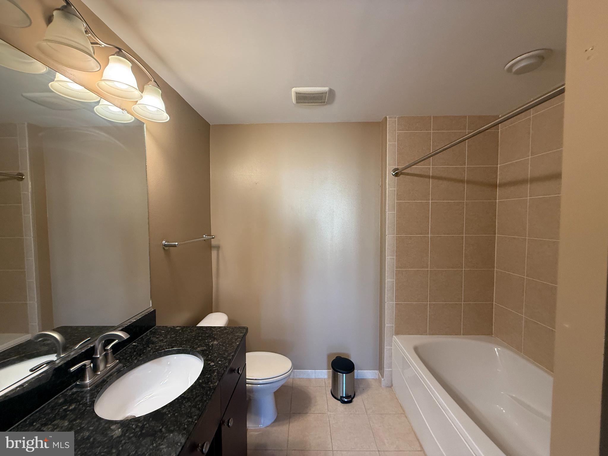 ONE NATIONAL HARBOR CONDOMINIUM - Residential