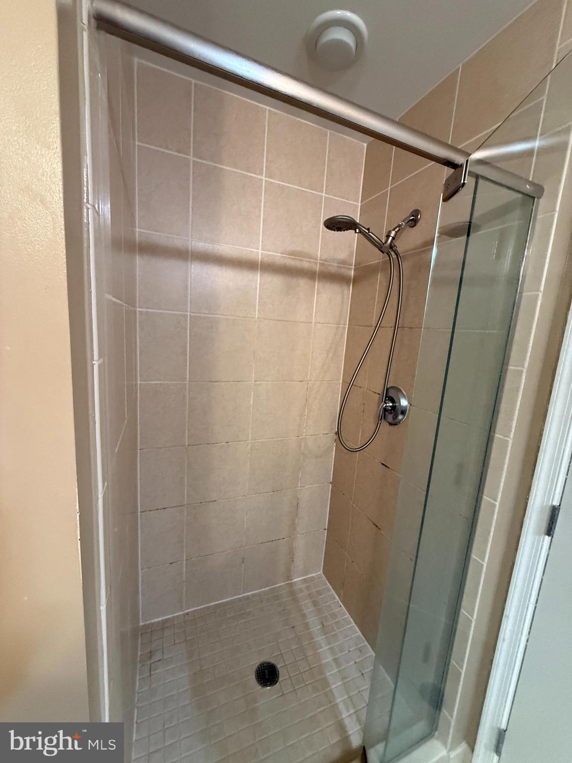 ONE NATIONAL HARBOR CONDOMINIUM - Residential