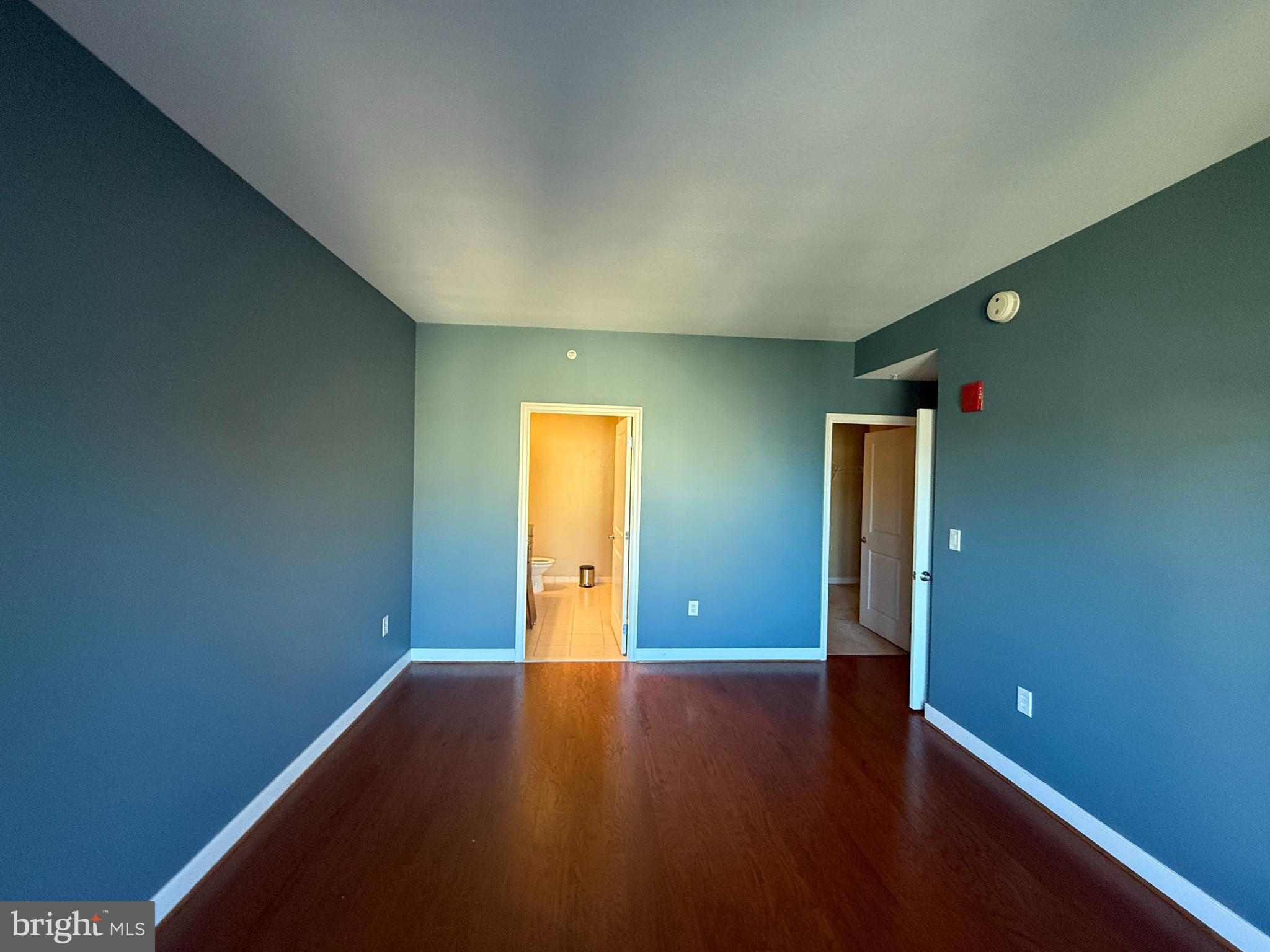 155 POTOMAC PASSAGE 402