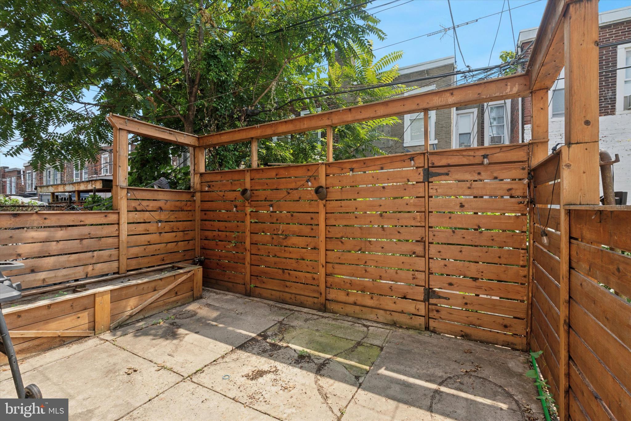 HARROWGATE - Residential