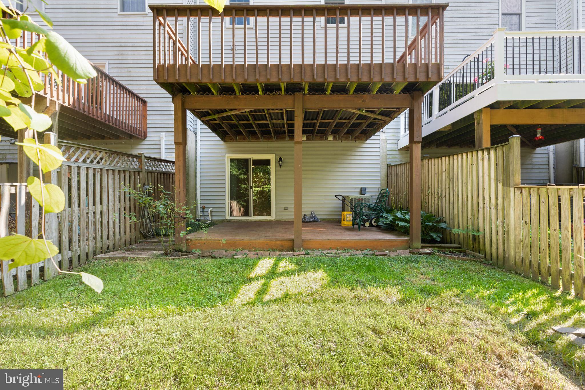 FOXBOROUGH FARMS - Residential