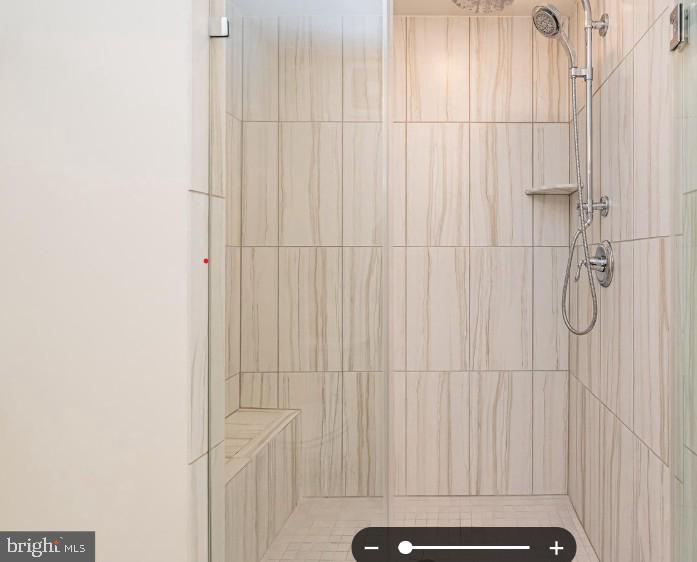 ONE LOUDOUN - Residential