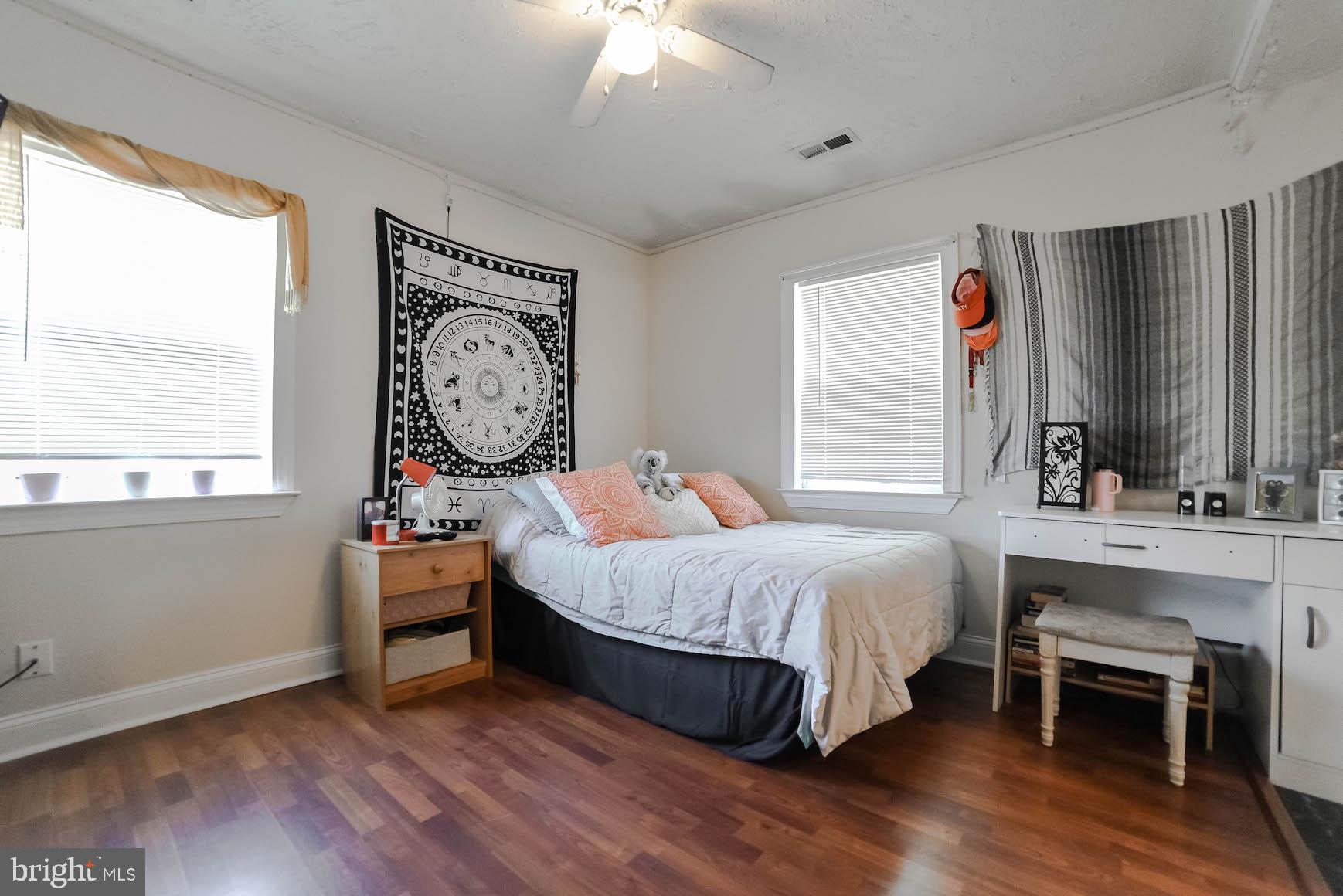 MILL POINT - Residential