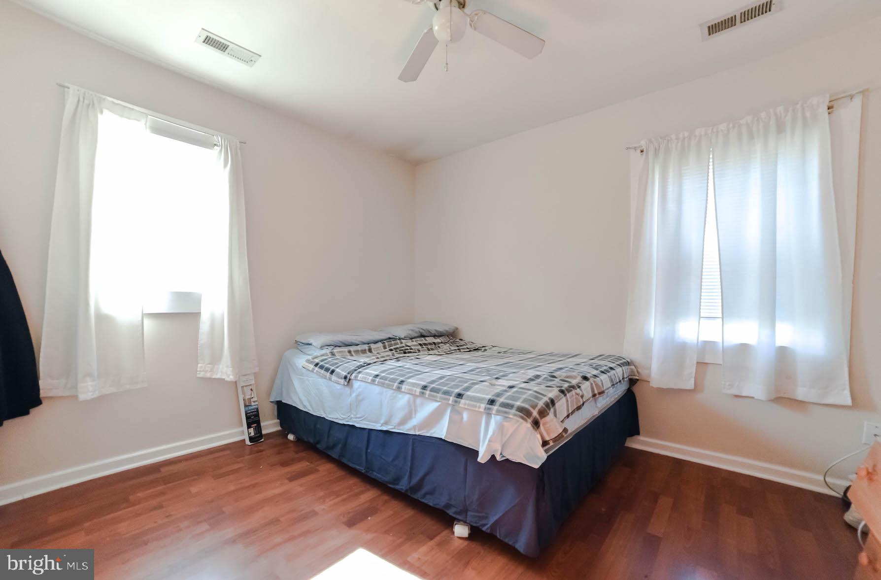 MILL POINT - Residential