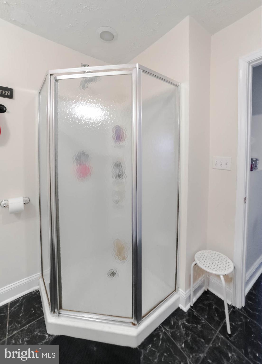 MILL POINT - Residential