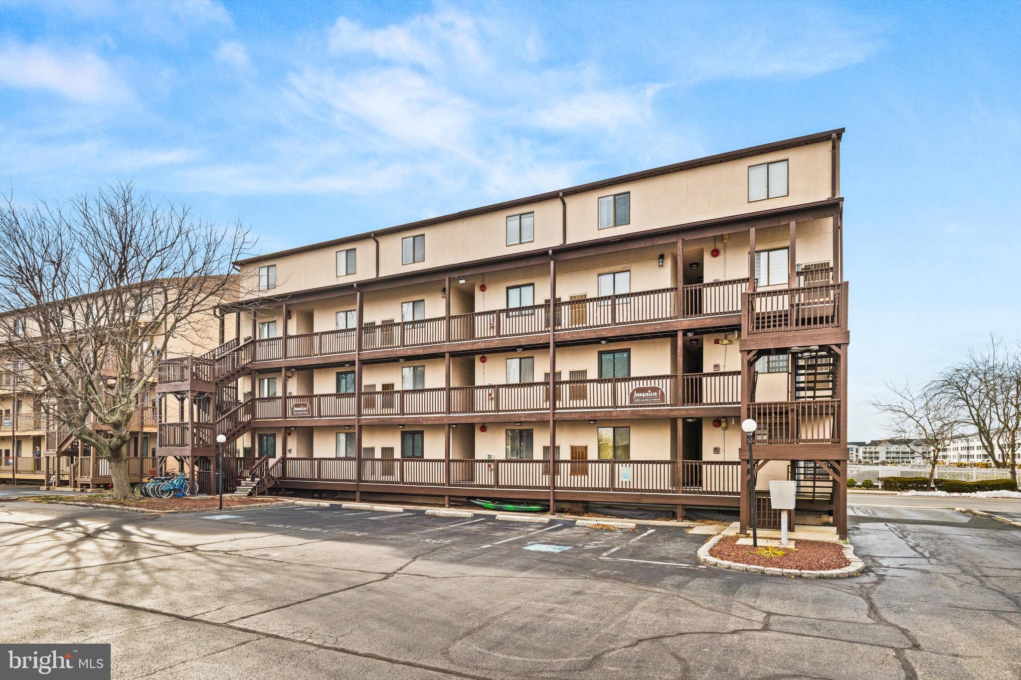 12302 JAMAICA AVENUE 302