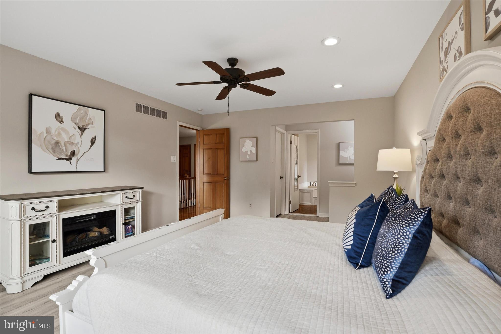 SWEETWATER FARMS - Residential
