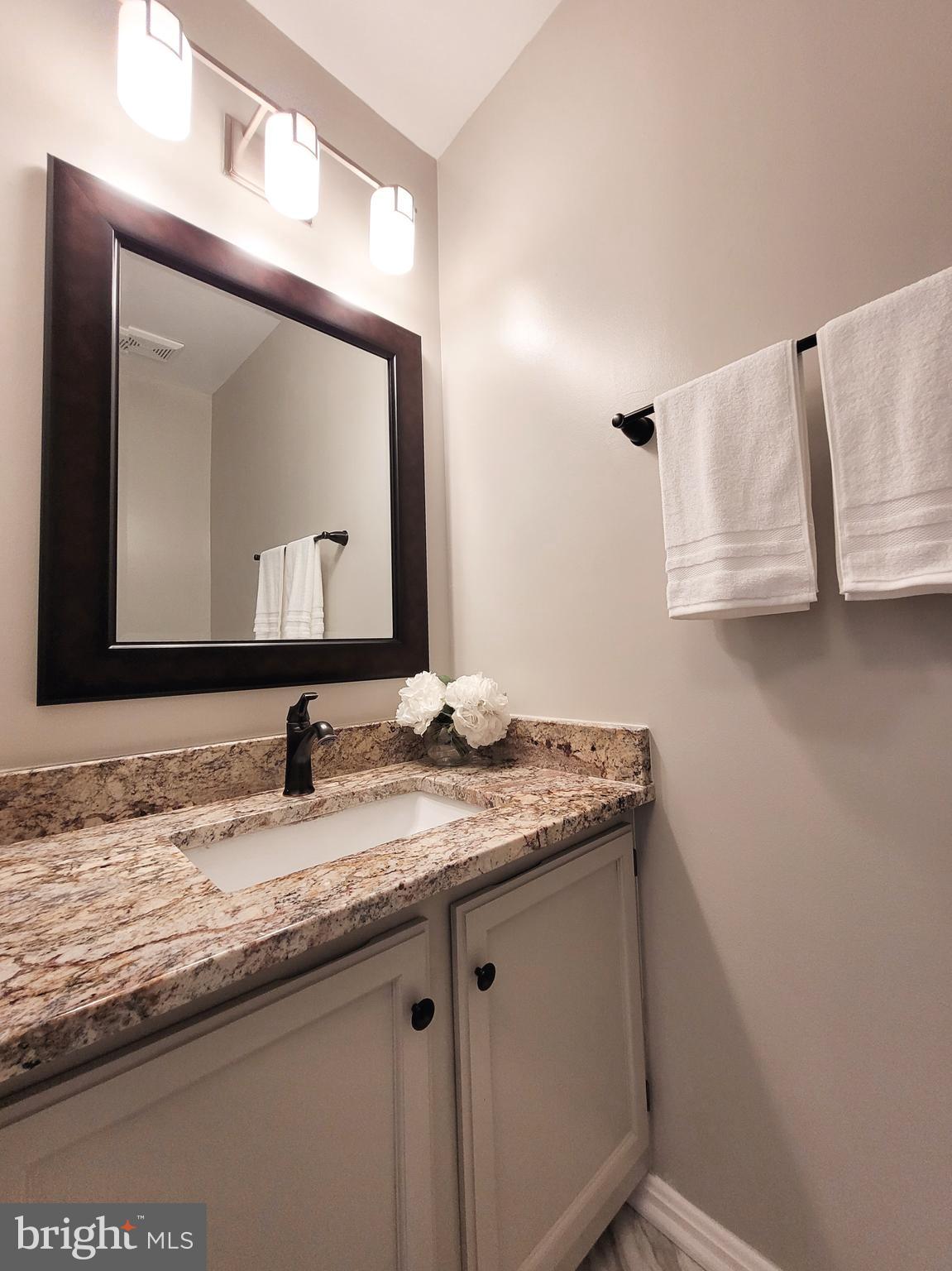 HILLSDALE - Residential