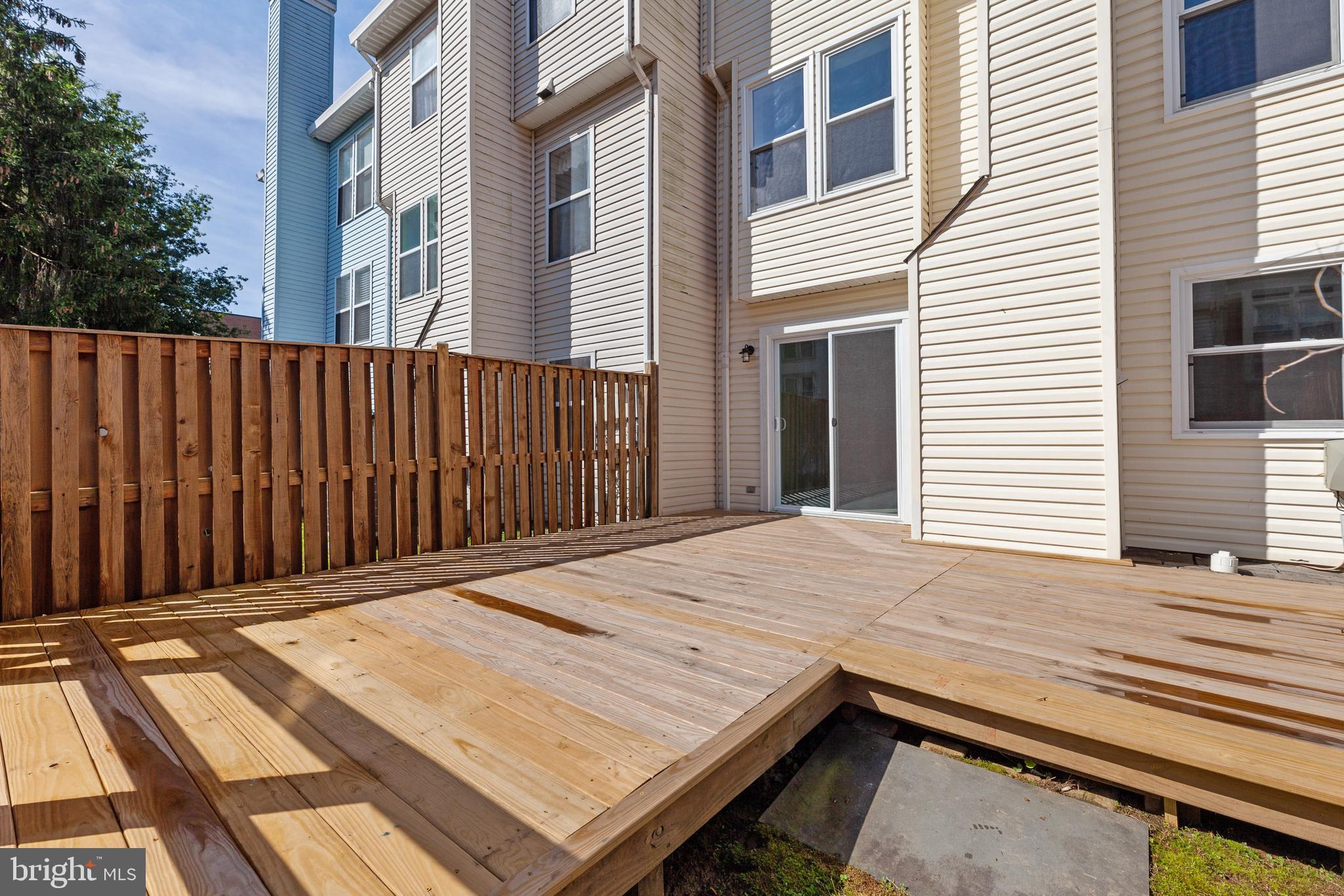 HILLSDALE - Residential