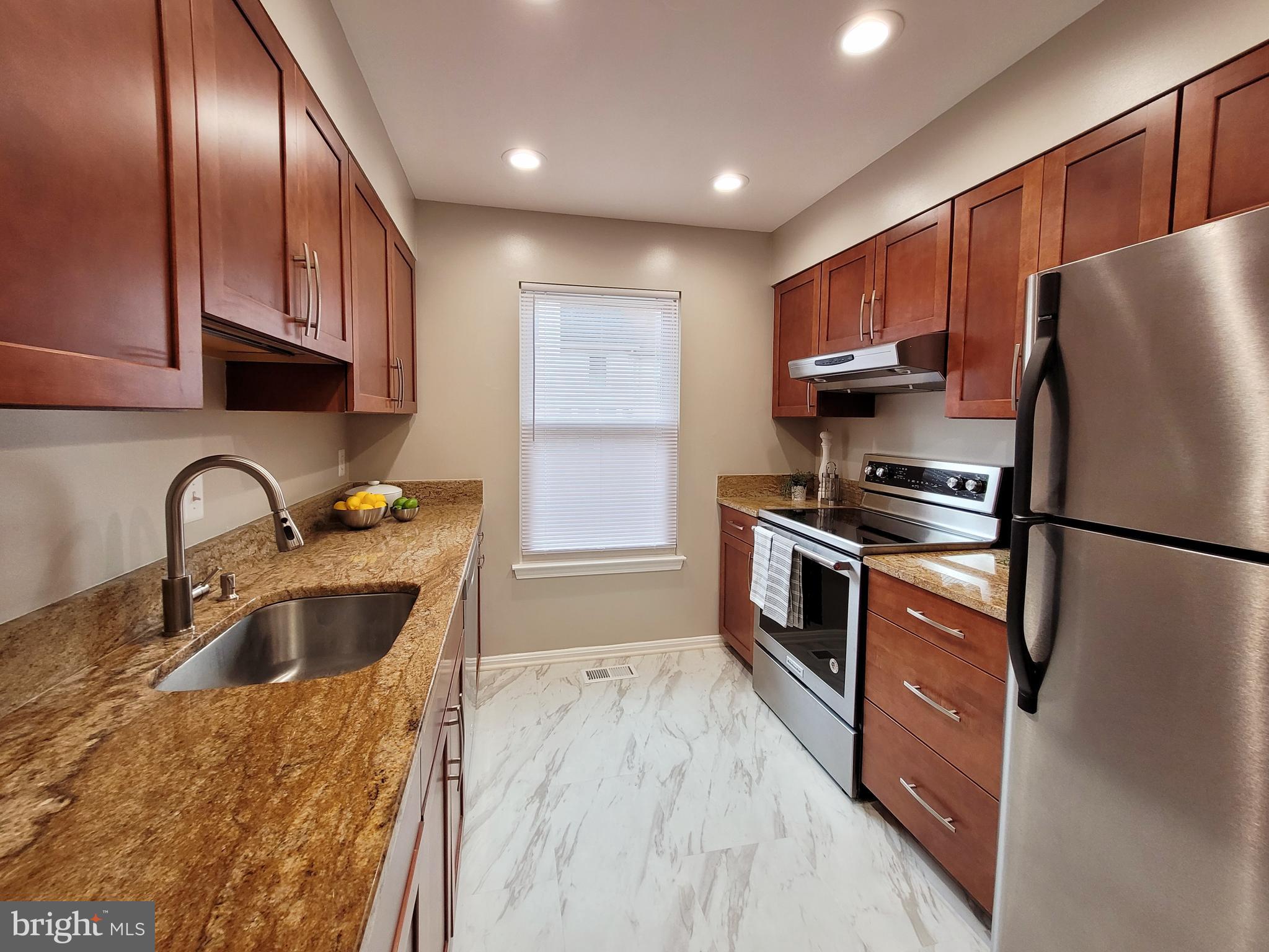 HILLSDALE - Residential