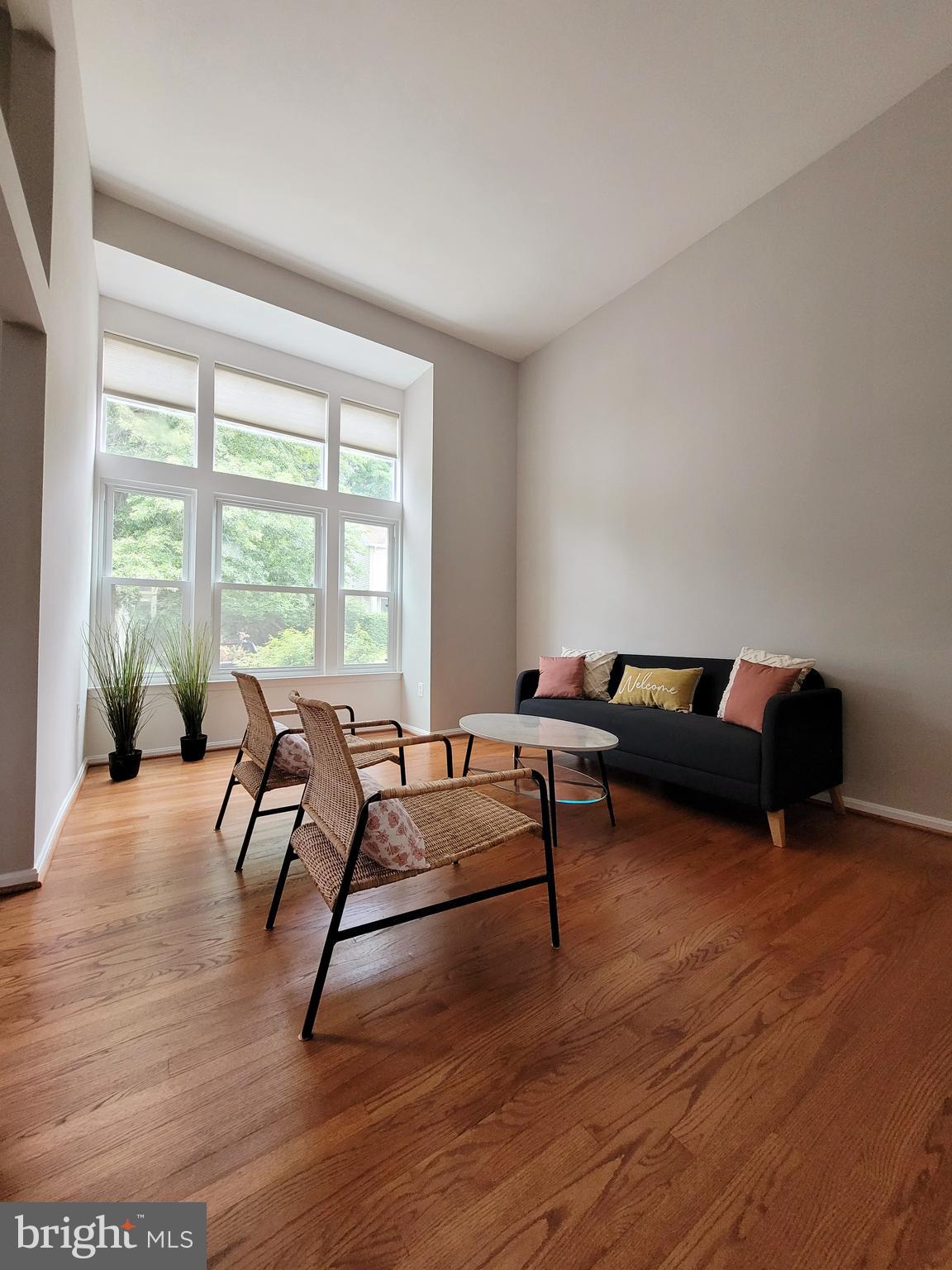 HILLSDALE - Residential