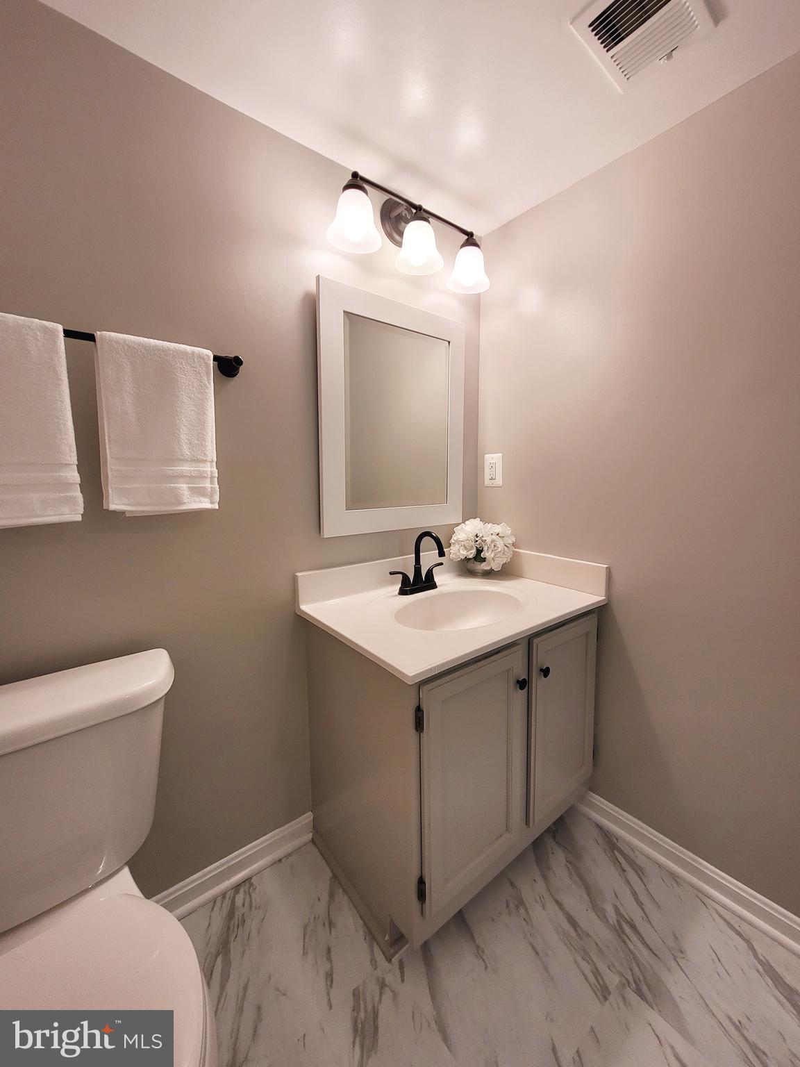 HILLSDALE - Residential