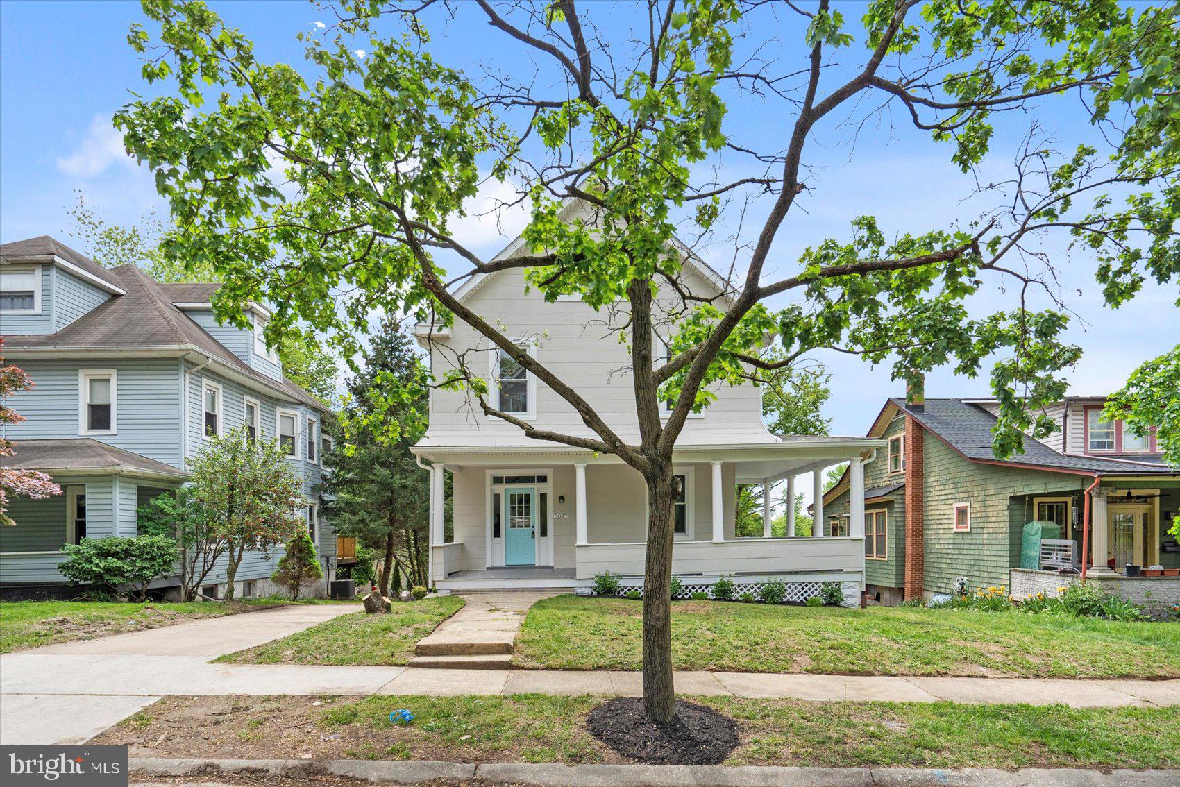 BEVERLY HILLS - Residential