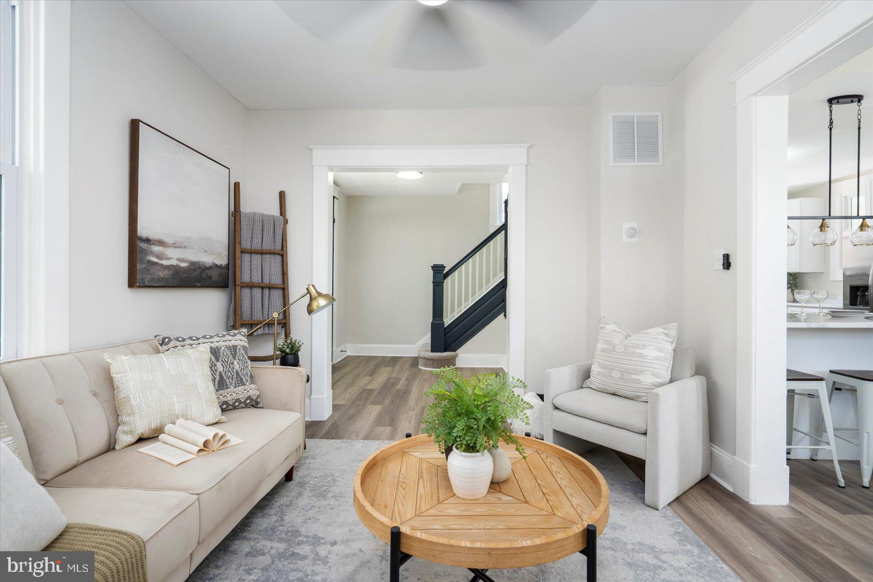 BEVERLY HILLS - Residential