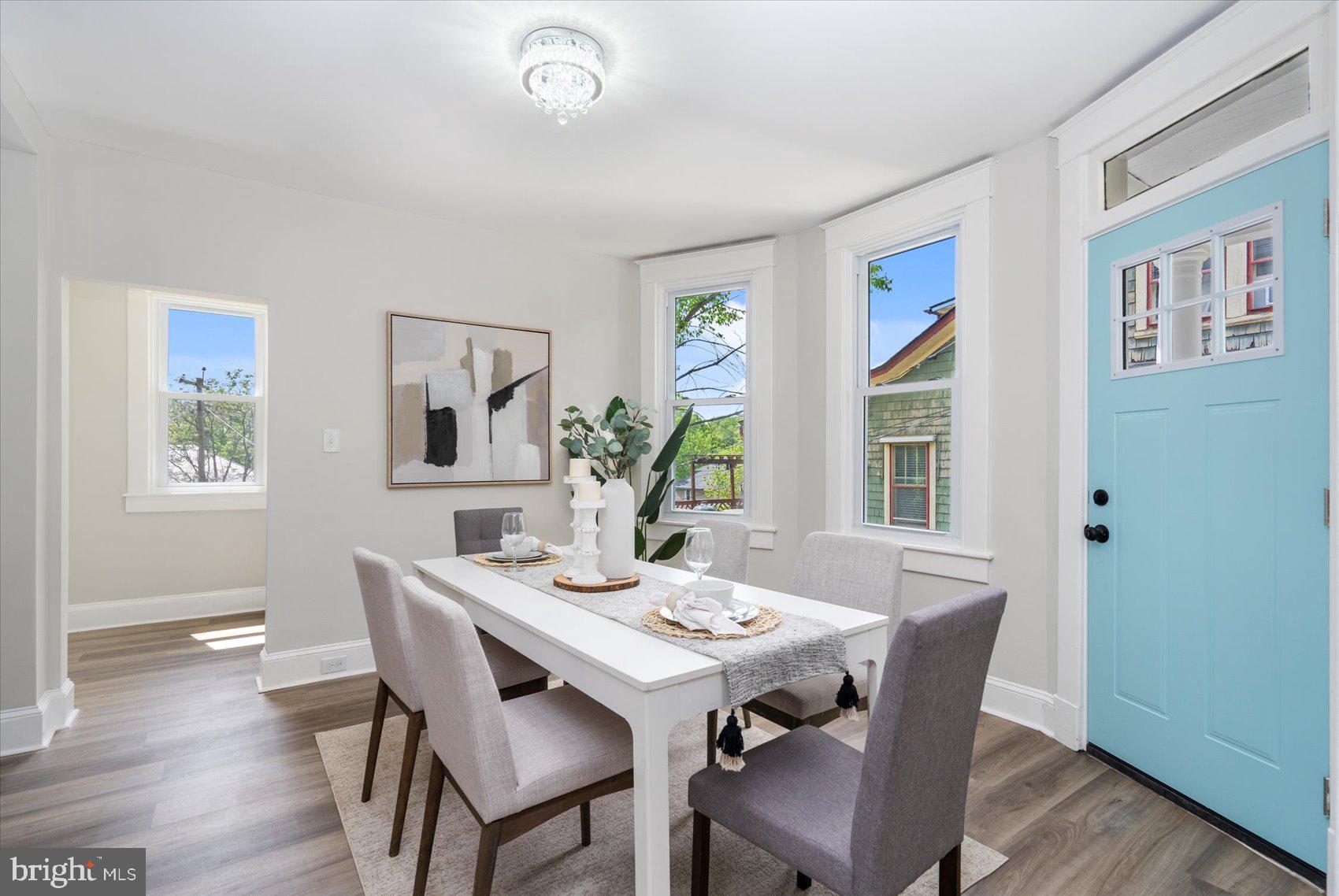 BEVERLY HILLS - Residential