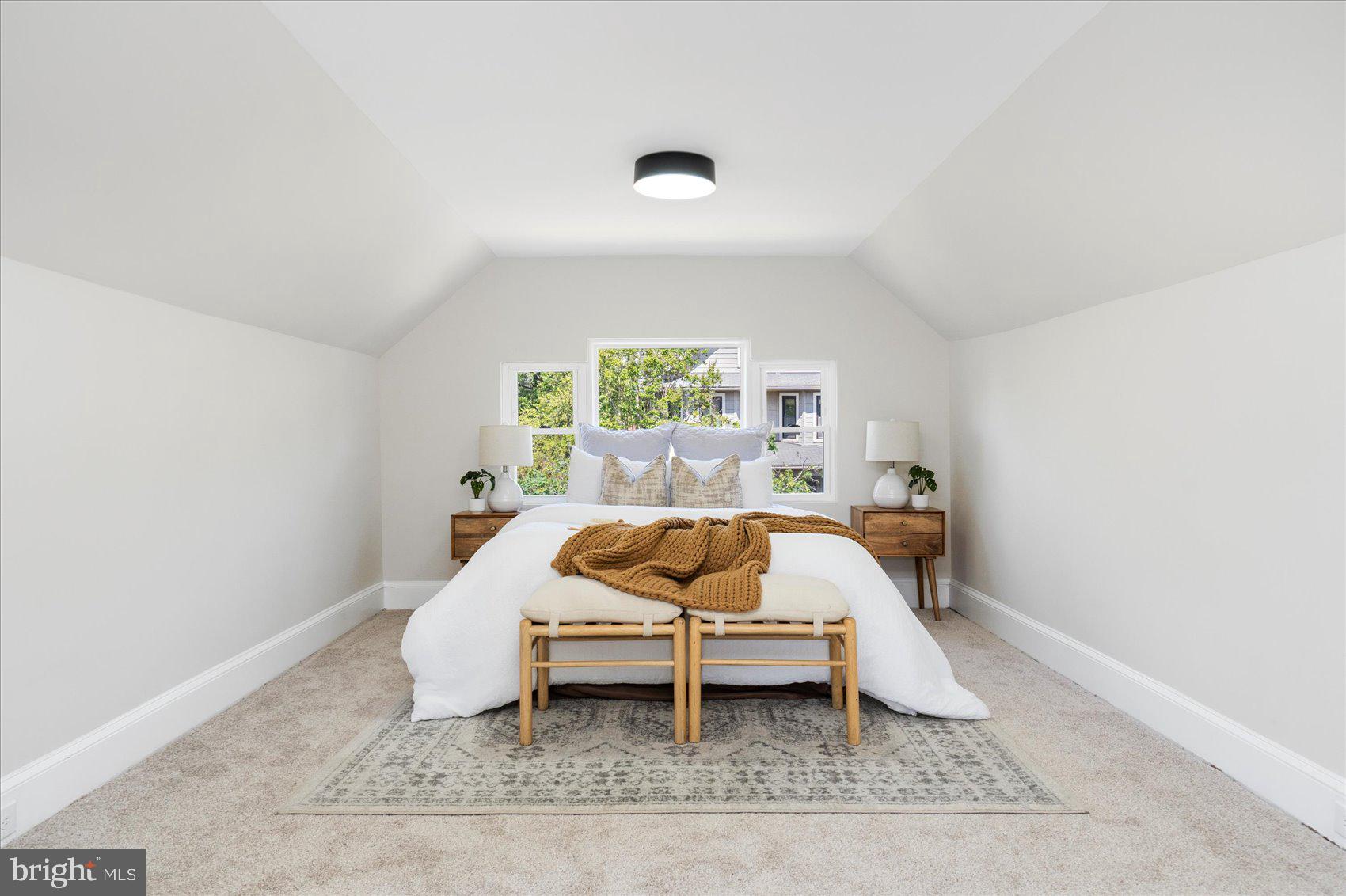 BEVERLY HILLS - Residential