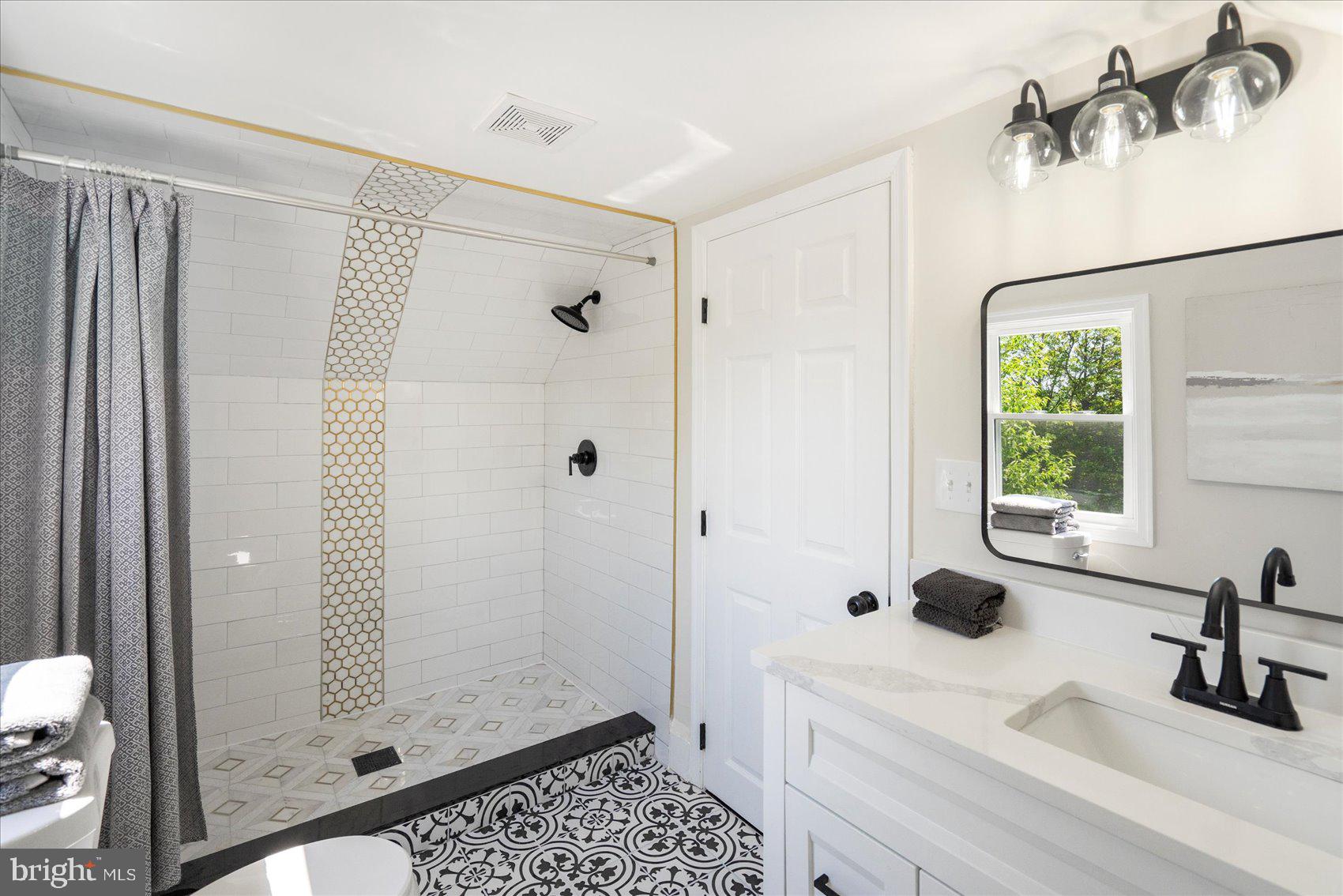 BEVERLY HILLS - Residential