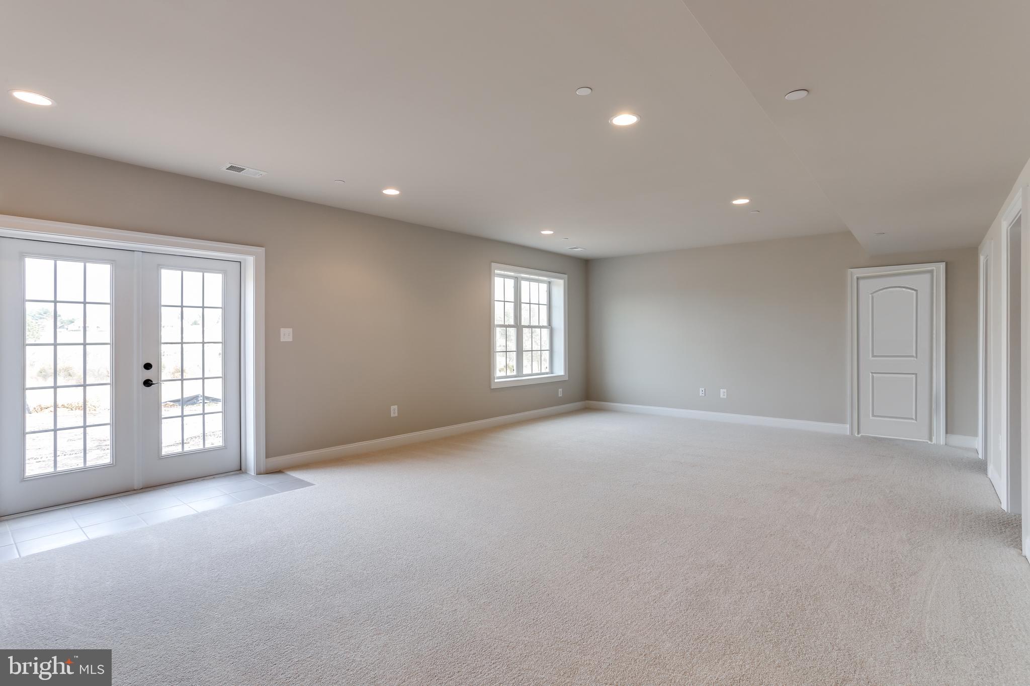 LANDENS RIDGE - Residential