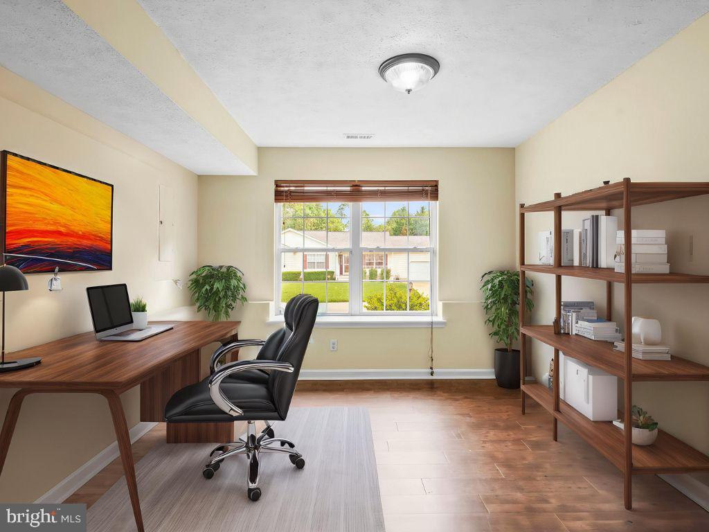 WILLOW WOODS - Residential