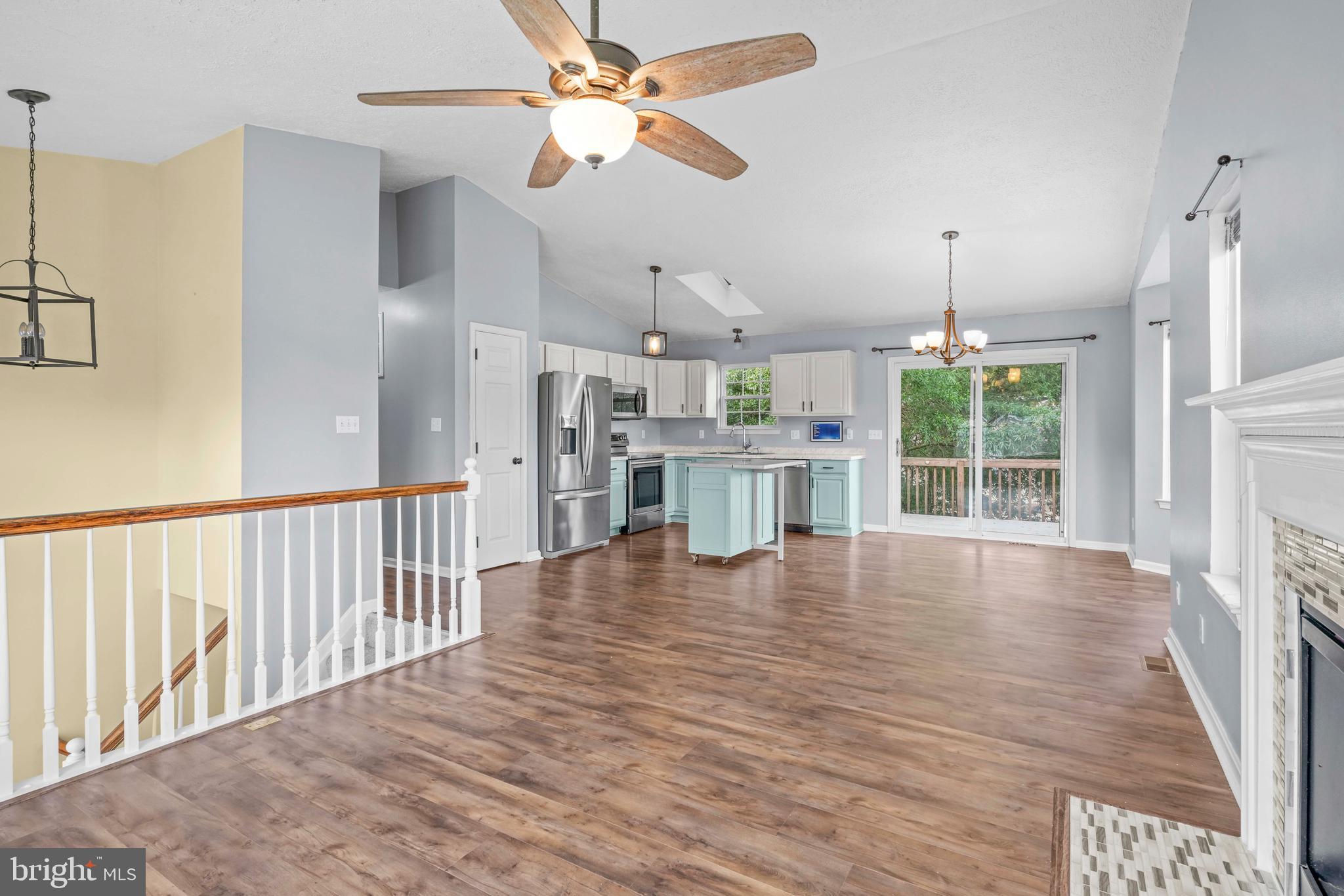 WILLOW WOODS - Residential